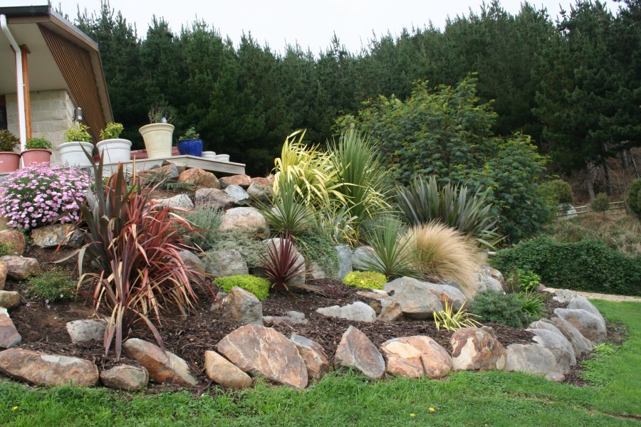 Garden planting Wellington garden maintenance Kapiti Coast